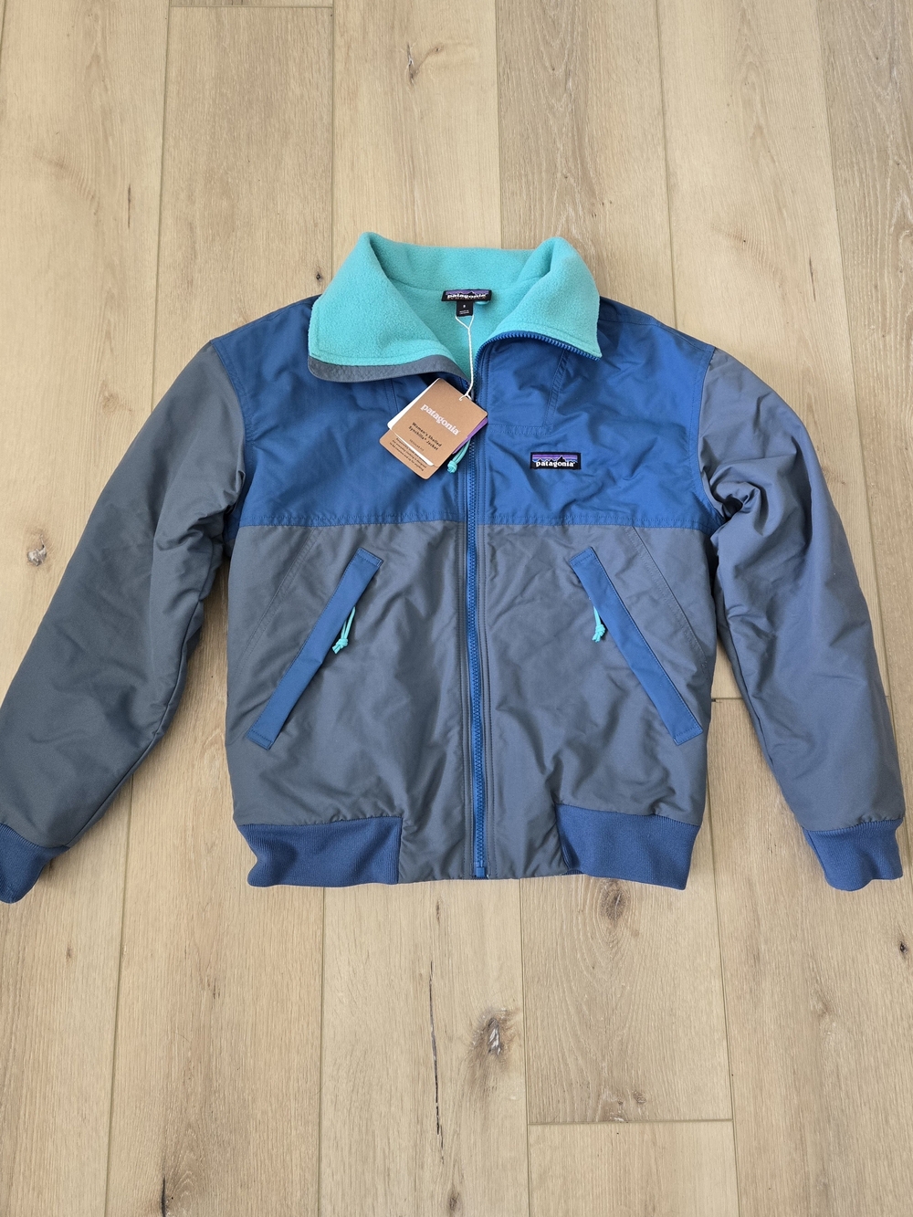 NWT Patagonia Women's S Shelled Synchilla Jacket Size Small Colorblock Blue/Gray